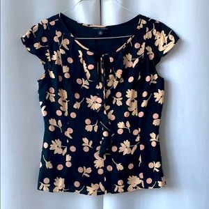 Sexy AND Professional Banana Republic Blouse